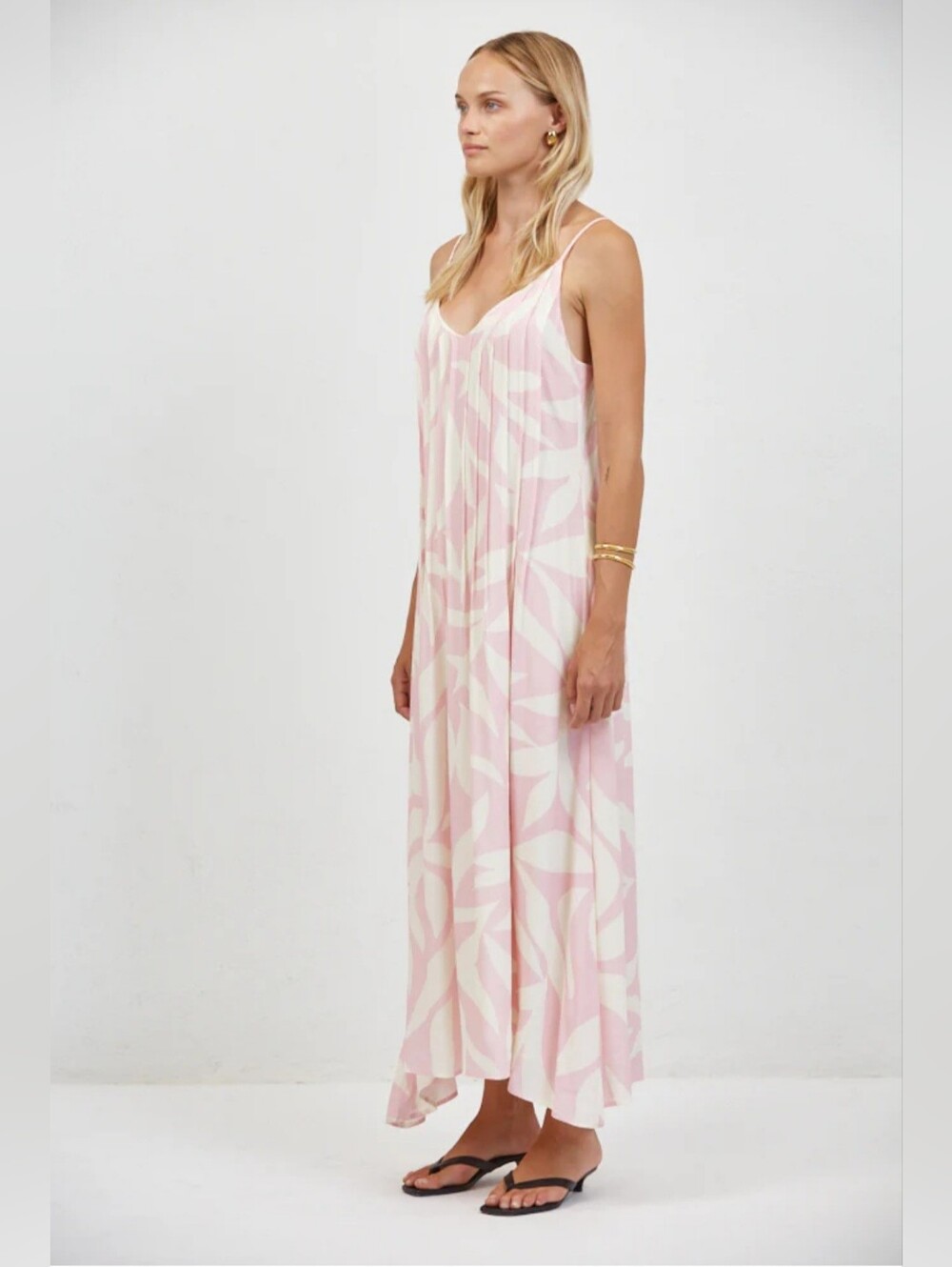 a.ren Brielle Pink & Cream Printed Maxi Dress .